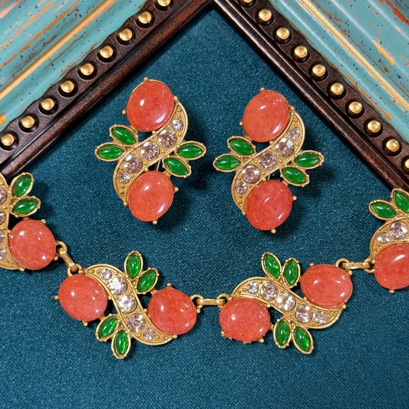 Vintage Pink Natural Stone Fruit Leaf Jewelry Sets For Woman Necklace Earring High Quality New Luxury Trendy Party Gifts 2026