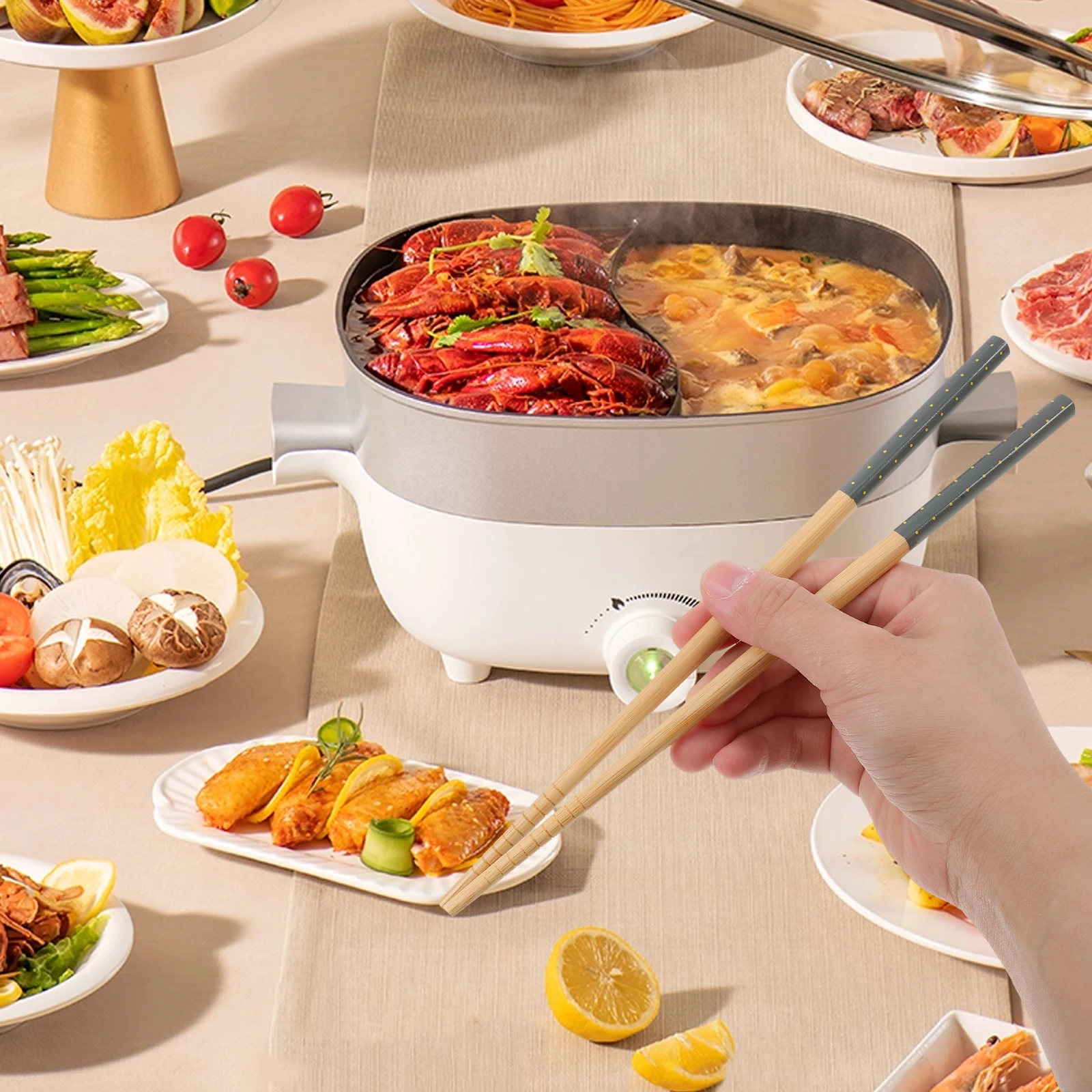

5 Pairs Bamboo Chopsticks Gift Box Reusable Easy Clean Home Dinner Supplies Lightweight Portable Practical Storage