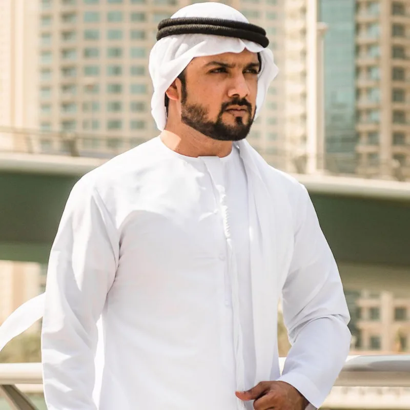 Exclusive Men's White Islamic Kaftan Jubba Thobe in Short Sleeve O-neck Style for Middle Eastern Looks