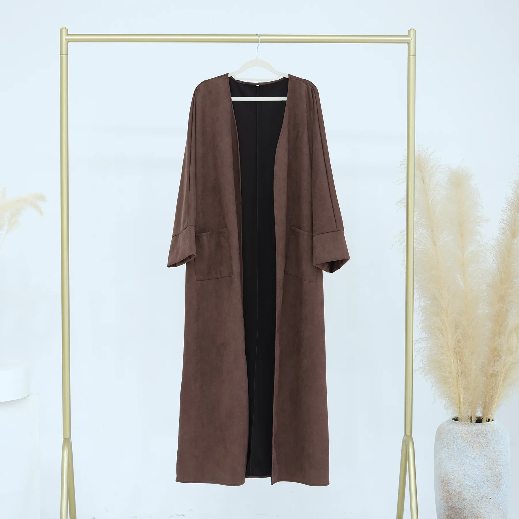 Ladies' solid-color suede fleece casual cardigan dress robes for autumn and winter in Saudi Arabia, Turkey and Dubai. S-XXL