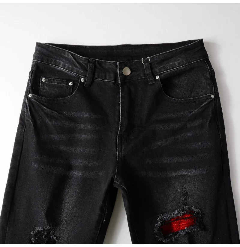 Herren Rote Rissige Plissierte Patchwork-Biker-Jeans Streetwear Stretch-Denim-Hose Skinny Tapered Schwarze Hose – Detail 6