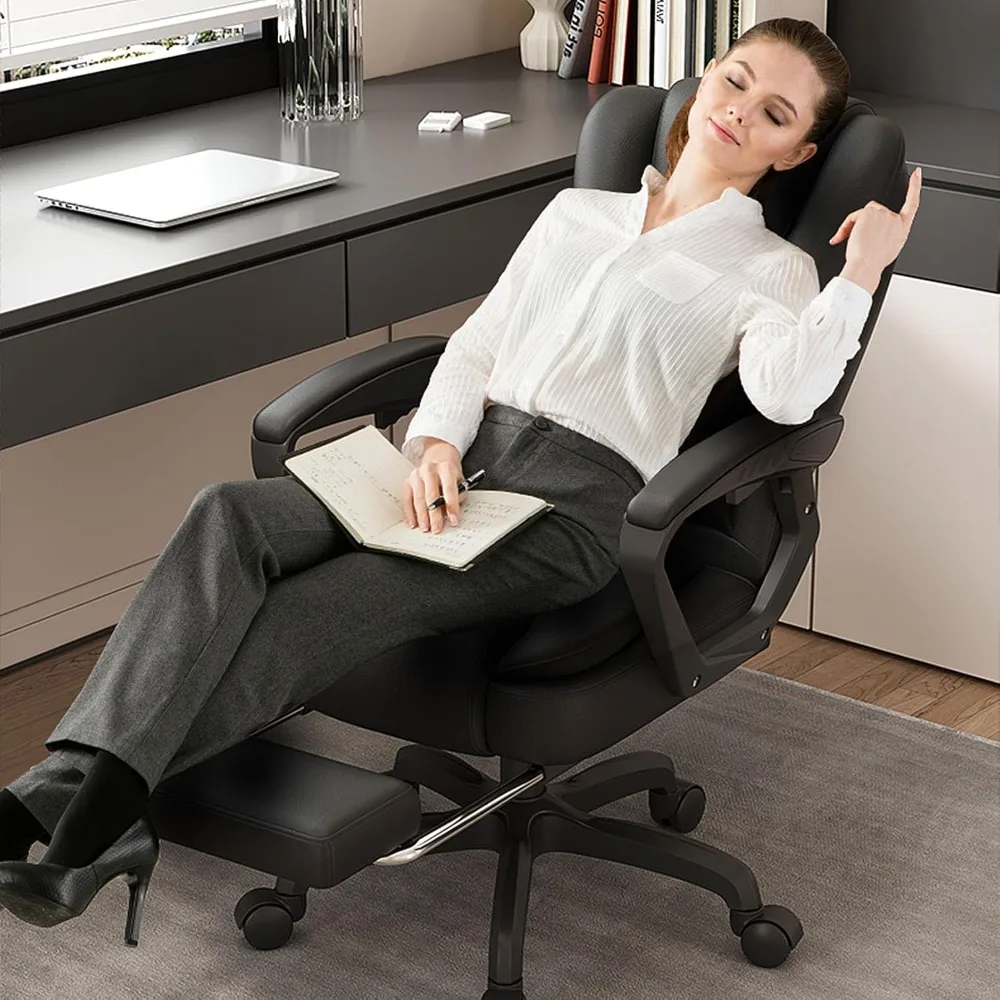 كرسي مكتب مريح من جلد البولي يوريثان مع مسند للقدمين، كرسي مكتب تنفيذي عالي الظهر للكمبيوتر مع وظيفة إمالة ومساند للذراعين، الارتفاع
