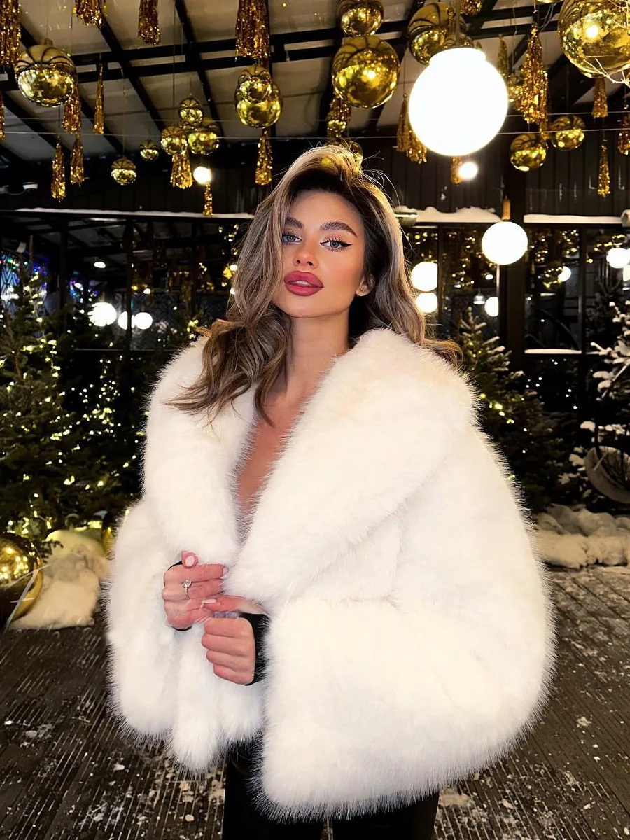 

Пальто из искусственного меха, женские полностью окрашенные, для отпуска, для мамы, эмо, милые, с разрезом по бокам, на пуговицах, подол, тонкие, однотонные, плюшевые, эластичные