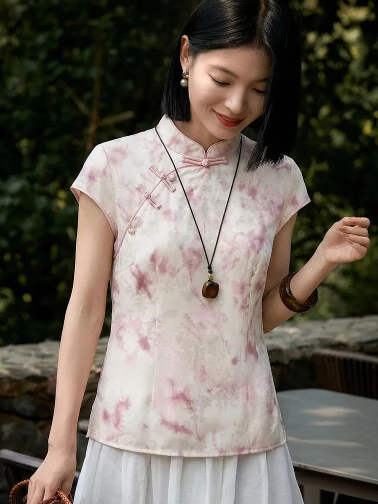 

Elegant New Chinese Style Shirt Women's Loose Fit Printed Qipao Top Stand Collar Button up Slimming Summer Fashion