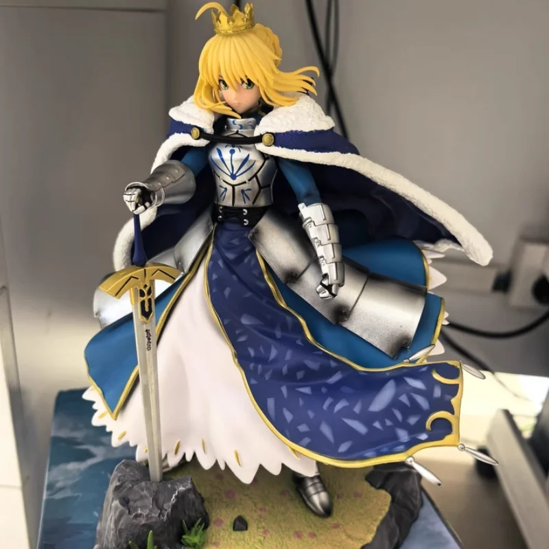 

Fate Anime King Artoria Handheld Blue Saber Model Fgo Dumb Hair King Armor Arthur On Desktop Ornament Pvc Material 24cm High