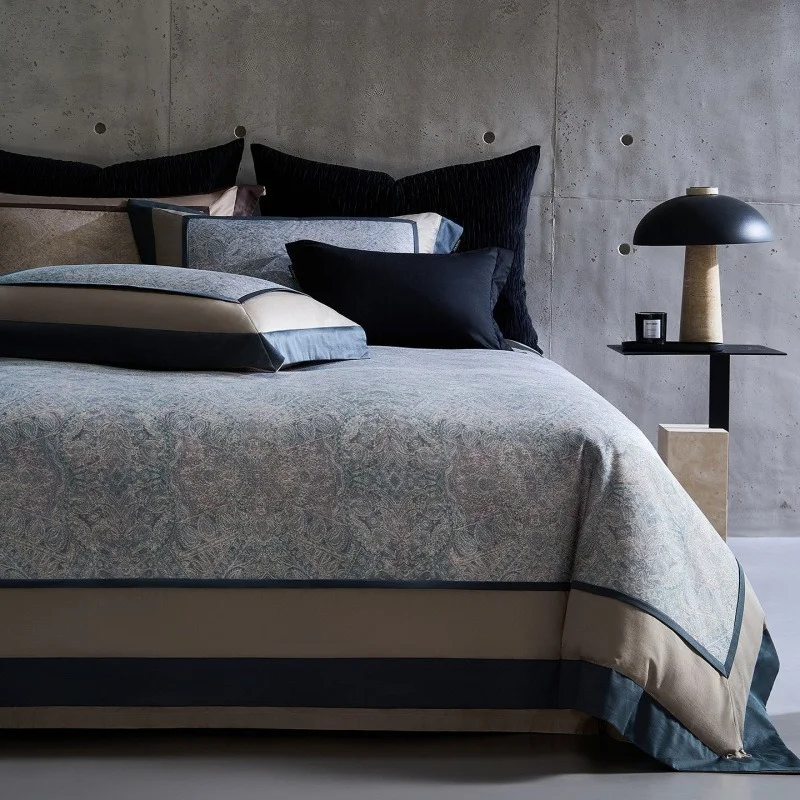 Light luxury high-end double-strand combed island long-staple cotton four-piece set, bed sheet quilt cover
