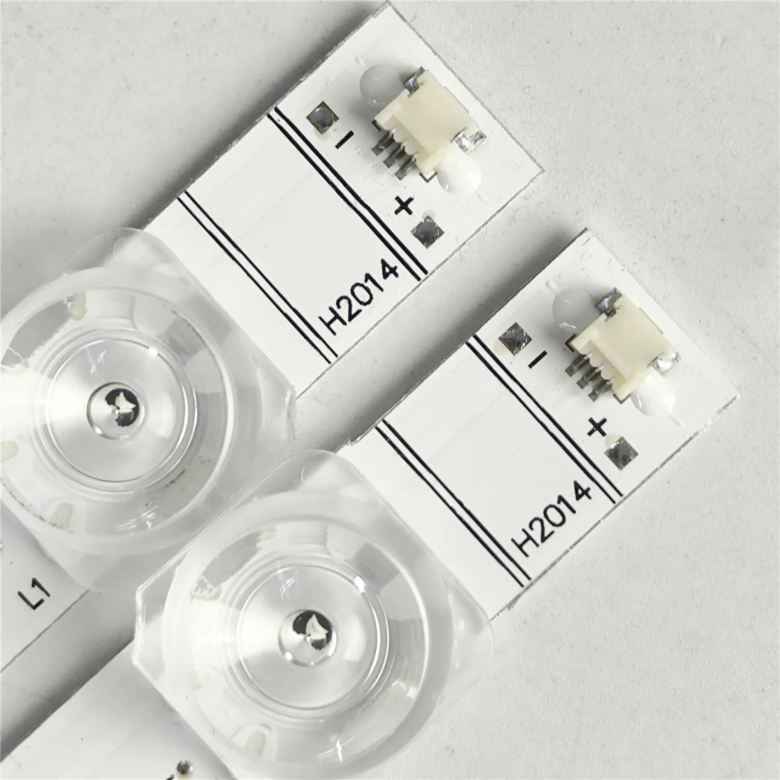 LED backlight strip 9 lamp for 70A7100F 70AE7000F 70AE7010F 70A6G 70H6570G CRH-BX70X1U913030T080902H