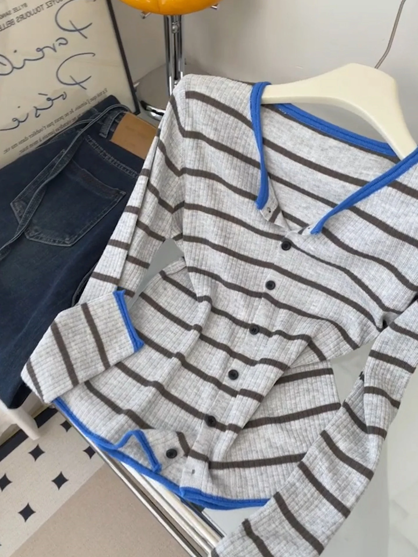 Design Sensation Color Blo Striped Knitwear Long Sve Base irt Trendy Age Reduction Women's Faion Autumn Simple Match...