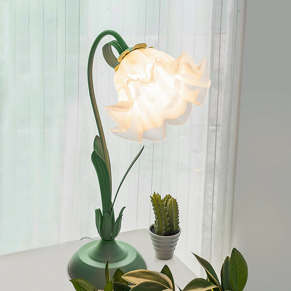 Imagem -03 - Flower Led Desk Lamp para Casa Quarto Romântico Francês Luz de Leitura Atmosfera Acrílica Mesa de Cabeceira