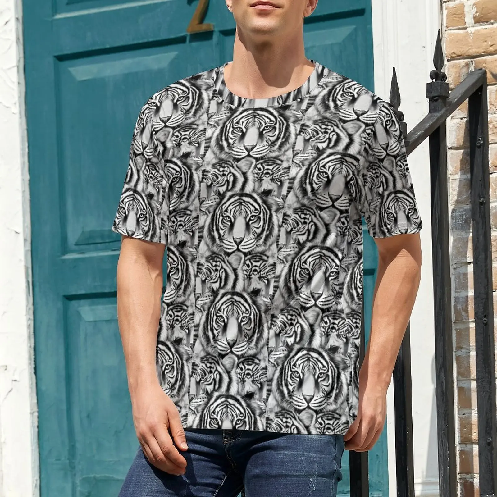 Black And White Tiger T Shirt Retro Animal Hippie T Shirts Men Streetwear Tee Shirt Summer Short-Sleeved Design Tees Plus Size