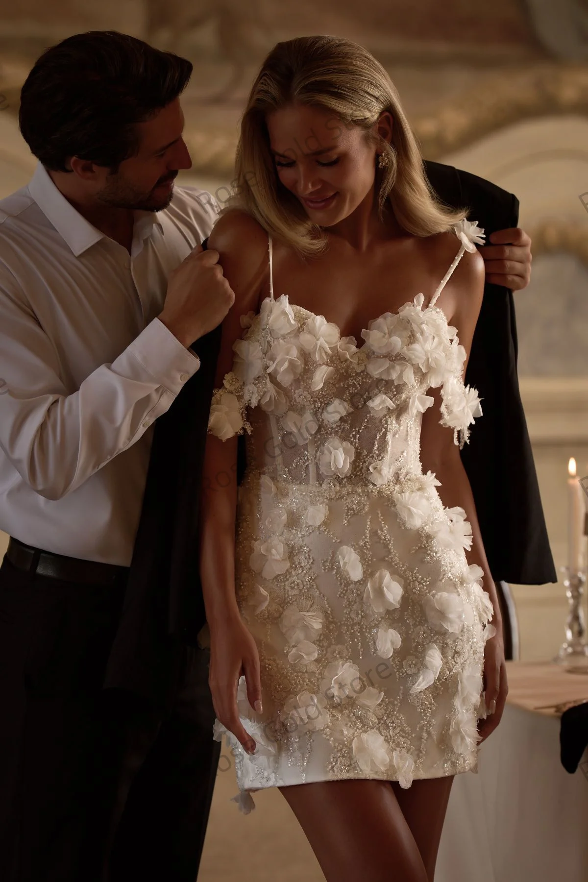 فستان زفاف وردي رائع فاخر على شكل قلب عالي منخفض رداء de Soiree مع زهور مزين بفساتين الزفاف الرسمية المخصصة