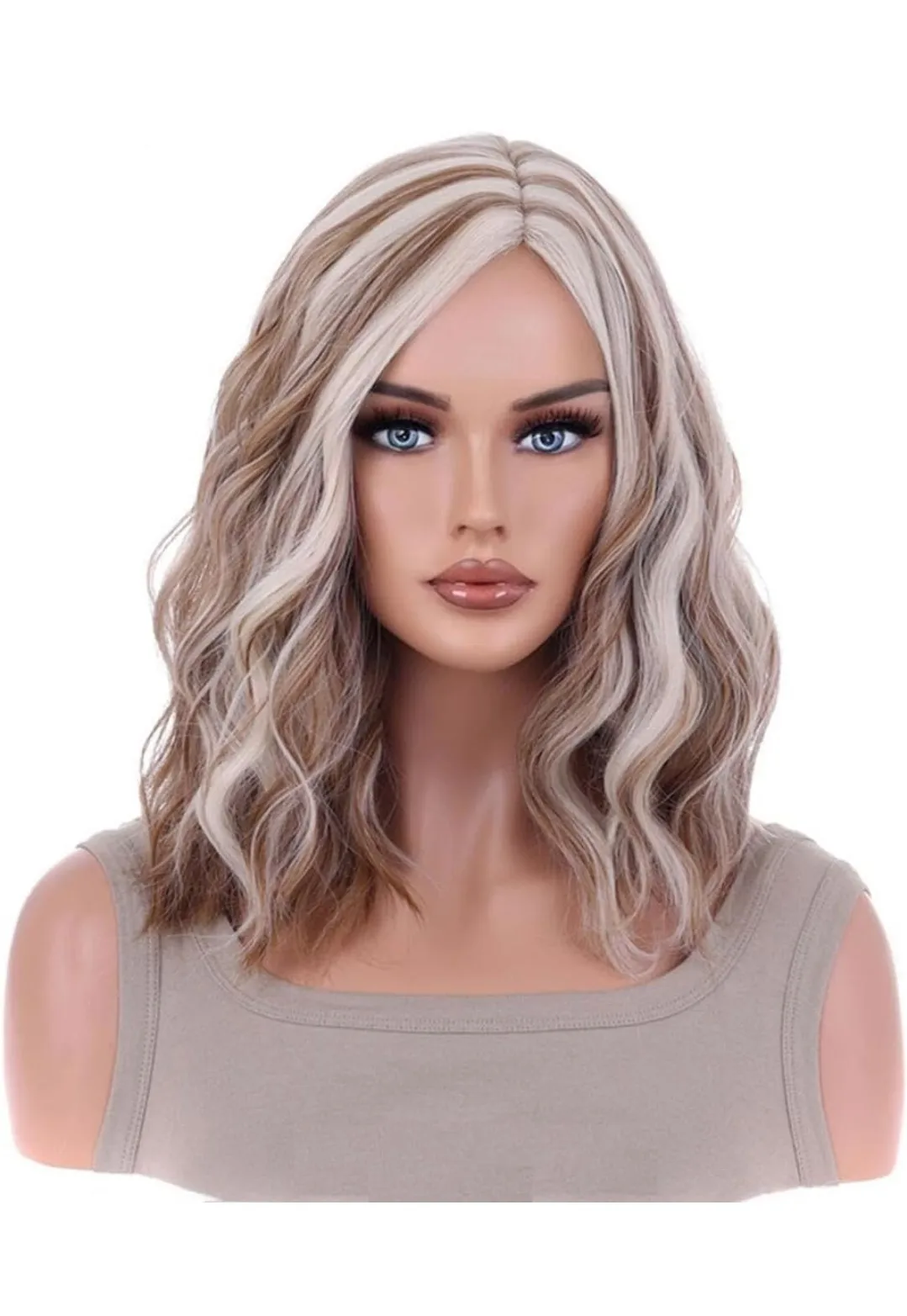 

Creamy Short Platinum Bob Wig With HIGHLIGHTS