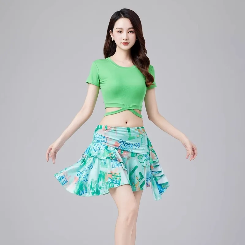 

Костюм для танца живота по индивидуальному заказу, новинка 2025 года, тренировочное платье, комплект платья для восточных танцев, топ с короткими рукавами, короткая юбка, платье для выступлений с поясом