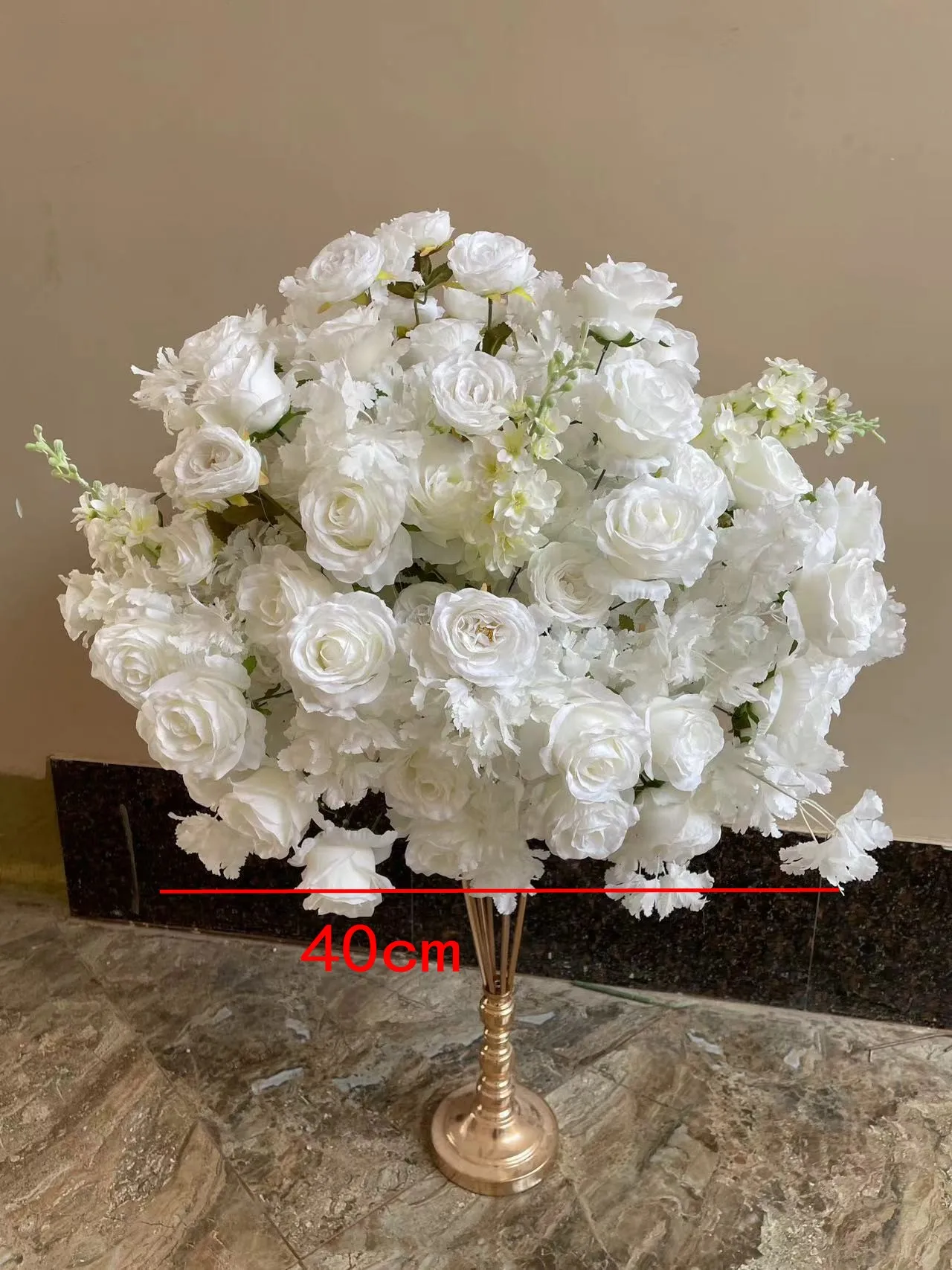 Witte kersenbloesem roos hang hoek bloem rij kunstbloemen bruiloft achtergrond boog decor bloemen tafel centerpieces bal