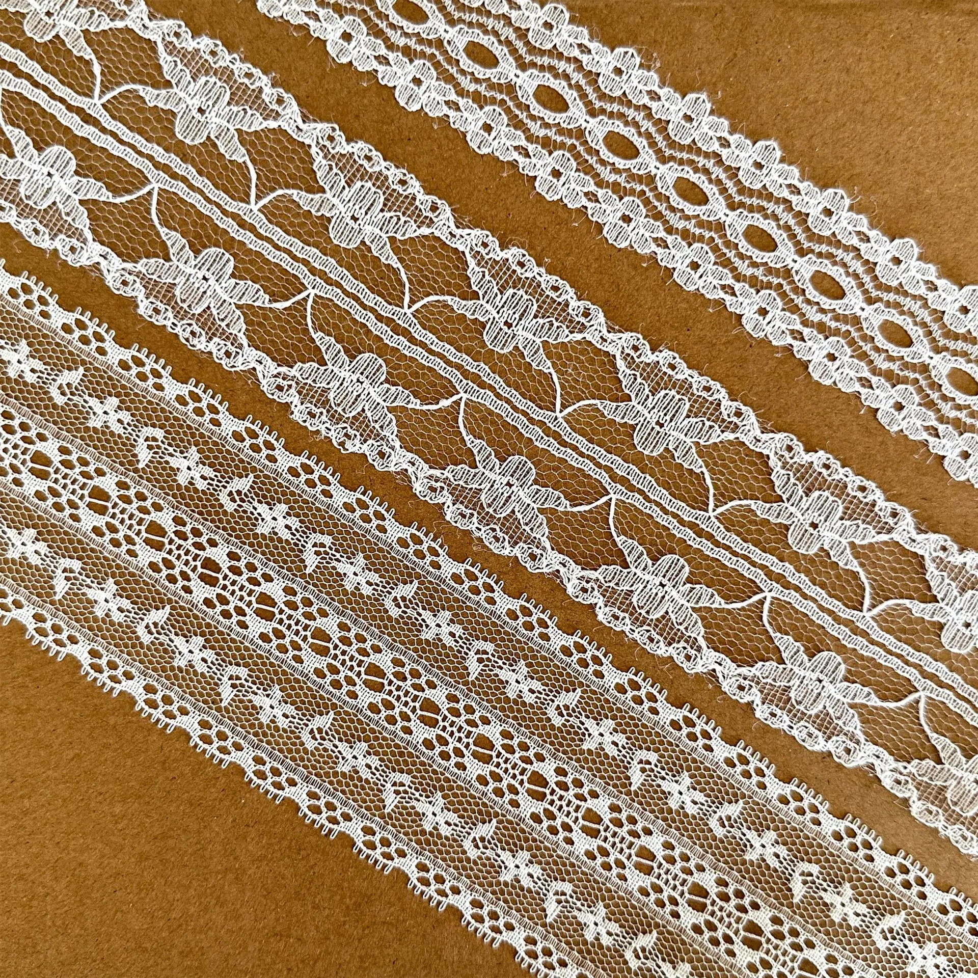 100 Yards Spitzenbänder, Kleidung, Hüte, Nähzubehör, Geschenk, Dekoration, DIY-Bastelarbeiten, Bekleidungszubehör, Gurtband, weißes Spitzenband – Detail 3