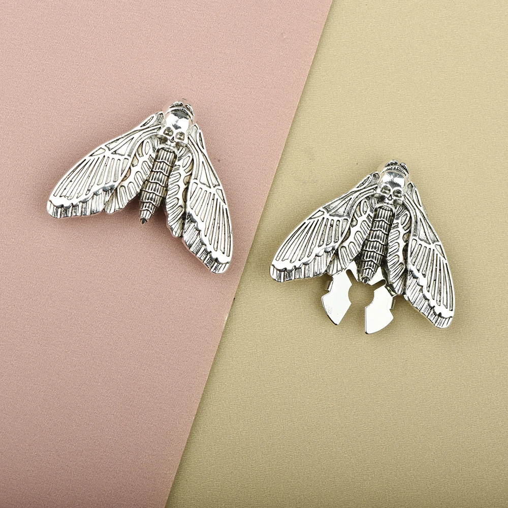 2PCS Vintage Death Skull Moth Shirt Button Covers Sleeve Cufflinks Collar Studs Rhinestone Decorative Sets Fashion Accesso
