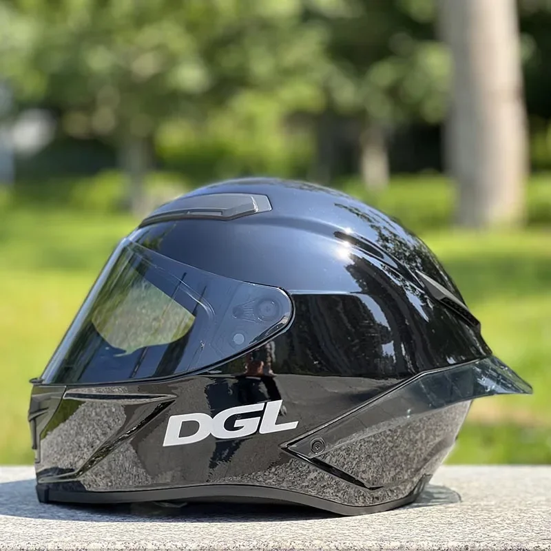 

Motorcycle Helmets Bright Black Full Face Motorcycle Motocross Helmet Unisex Motorcycle Safety Helmet with Big Spoiler Casque