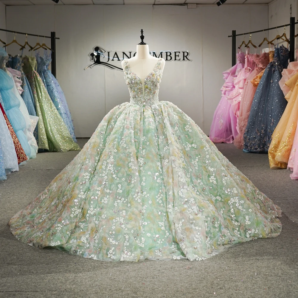 

Sweet 15 Dress for Women with Vintage Appliques Evening Formal Dresses with Deep V Neck Customized vestidos de 15 quinceañeras