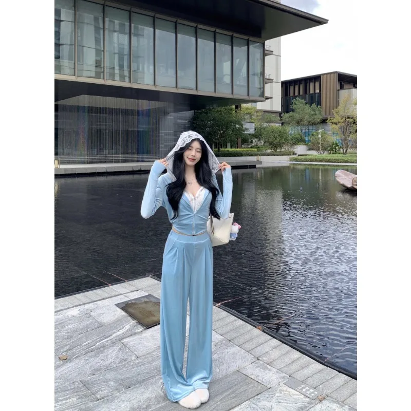 

2025 модный женский повседневный комплект в европейском и американском уличном стиле, кардиган с длинными рукавами и капюшоном, эластичные брюки, комплект из двух предметов