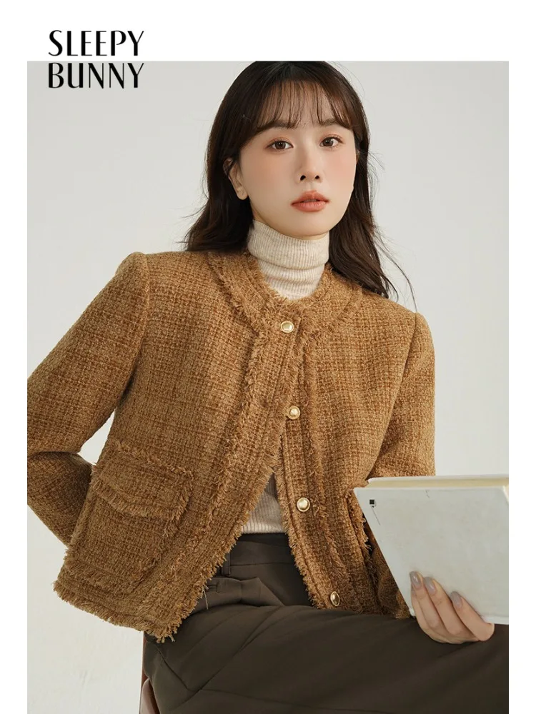 

Vintage Tweed Short Jacket for Women Elegant Gold Button Cropped Blazer Soft Textured Fringed Coat for Fall Winter Casual Outfit
