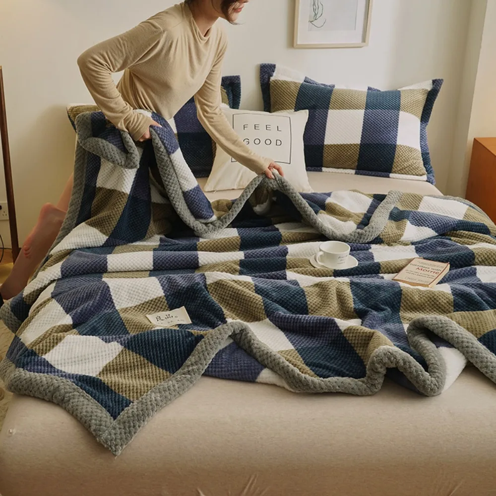 Modern Japanese-style Winter Throw Blanket Warm Soft Sofa Throw Coral Fleece Washable Sleep Blanket Autumn