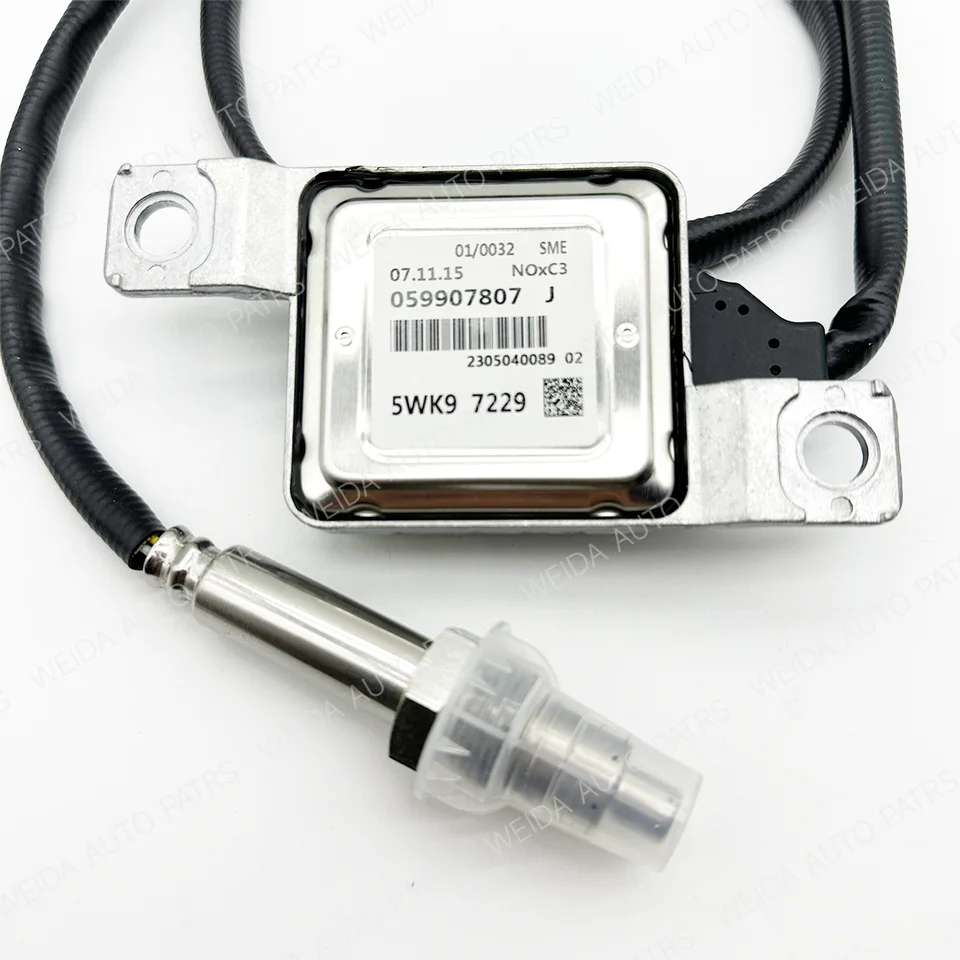 ไนโตรเจนออกไซด์เซนเซอร์เซนเซอร์ NOx 5WK97229 059907807J เหมาะสําหรับ VW Touareg 3.0 TDI Audi A4 S4 A5 A6 Q5 A7 A8 95860680703