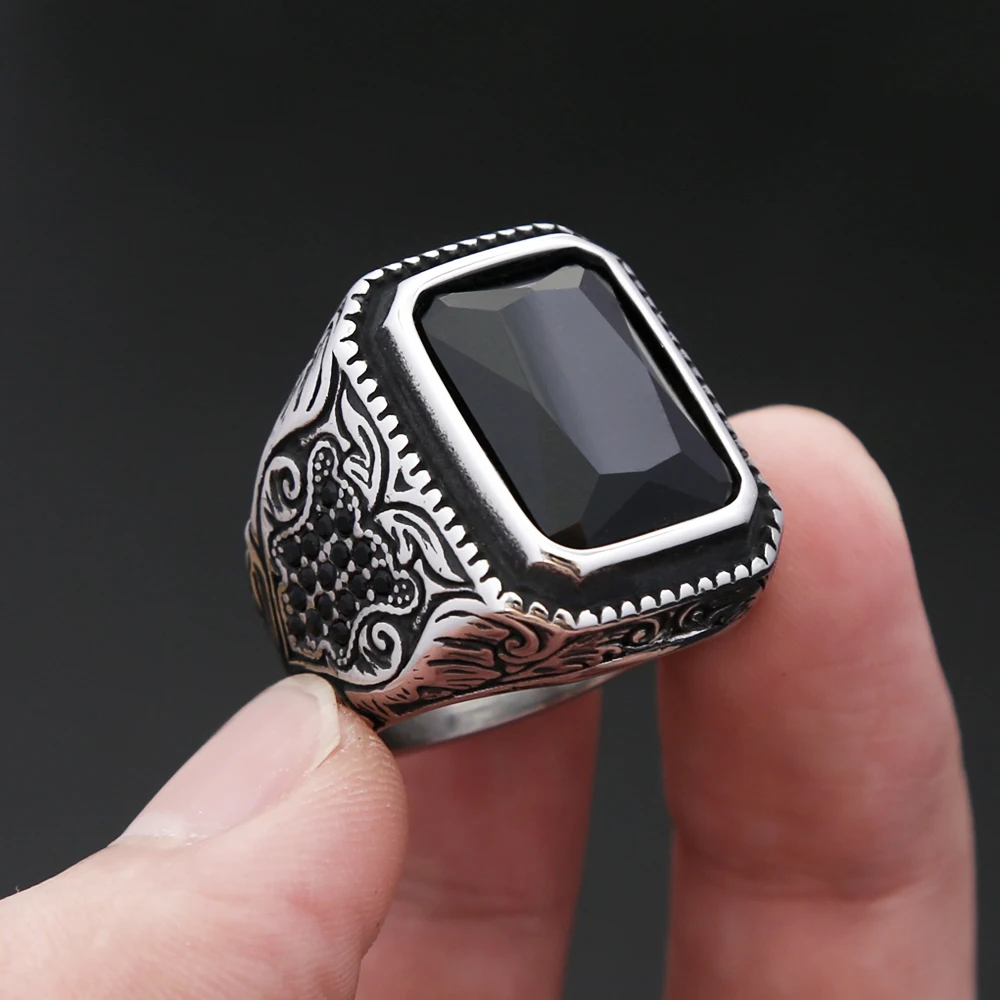 New Punk 316L Stainless Steel Black Stone Rings For Men Women High Quality Big Stone Fashion Biker Ring Party Jewelry Wholesale