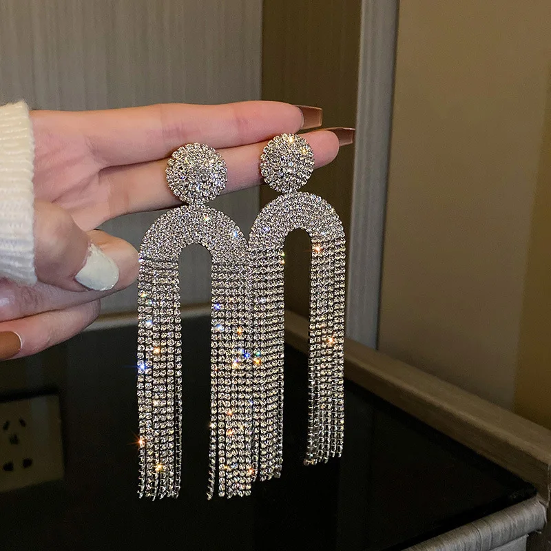 2023 Europe and America New Full Rhinestone Tassel Clip on Earrings for Women Party Wedding Statement Jewelry Long Earings Gifts