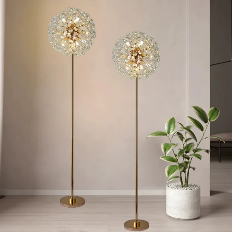 Creative Sunflowers LED Floor Lamps Luxury Crystal Lamp Shade Stand Lights Living Room Sofa Background Indoor Adorn Luminaires
