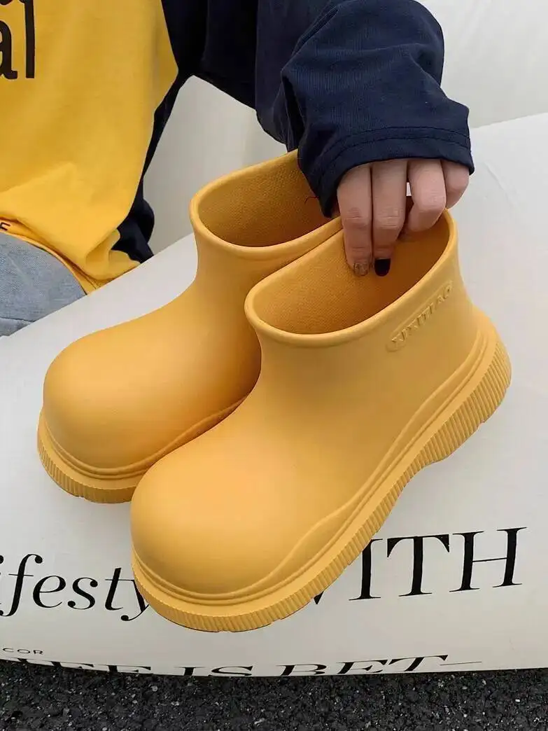 Thumbnail 2 - #52 Best Rain Boots to Buy In 2026