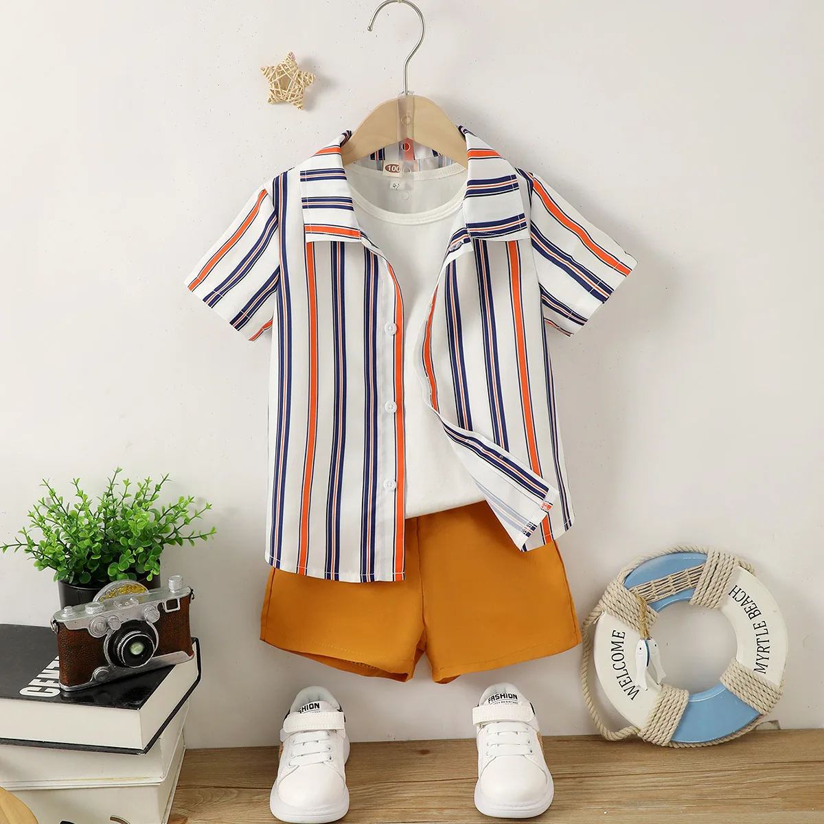 Sommer-Jungenmode-Set mit gestreiftem, bedrucktem Kurzarmhemd und Shorts, lässiges Shorts-Set für Jungen und Babymode