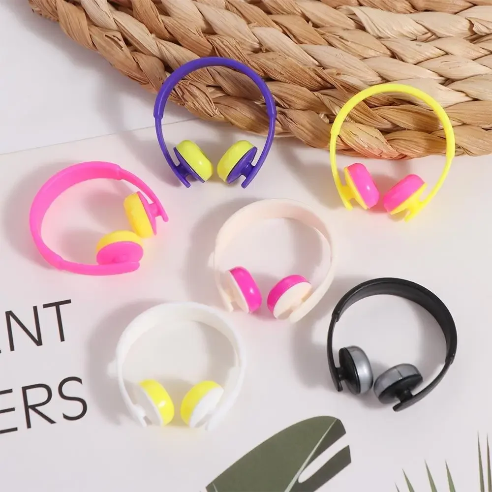 

Dollhouse Props Miniature Headset Model Simulation Classic Toys Dollhouse Headphone Model 3.8cm Model Doll Headset Toy