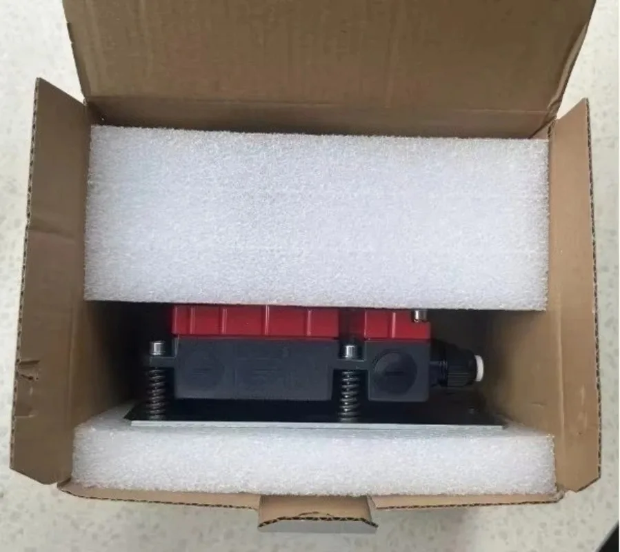 

50036283 50036282 Оптическая передача данных 200/120.2-10 Оригинальный датчик