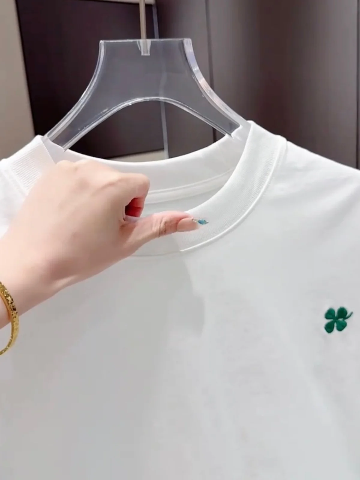 Summer Thin Men's Embroidered Four-leaf Clover round Neck Short Sleeve Breathable Loose Base Shirt Fashionable Casual Wear