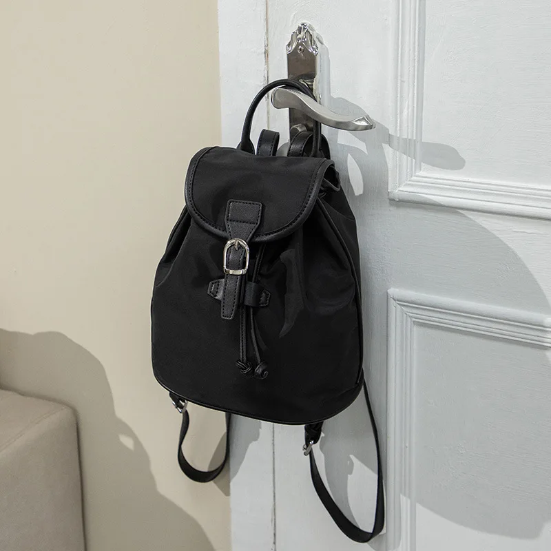 حقيبة ظهر من النايلون للنساء برباط بسيط ومتعدد الاستخدامات حقائب مدرسية مقاومة للماء حقيبة ظهر كاجوال حقائب ظهر لطيفة Рুকস্যাক Шكولنديان Mochila