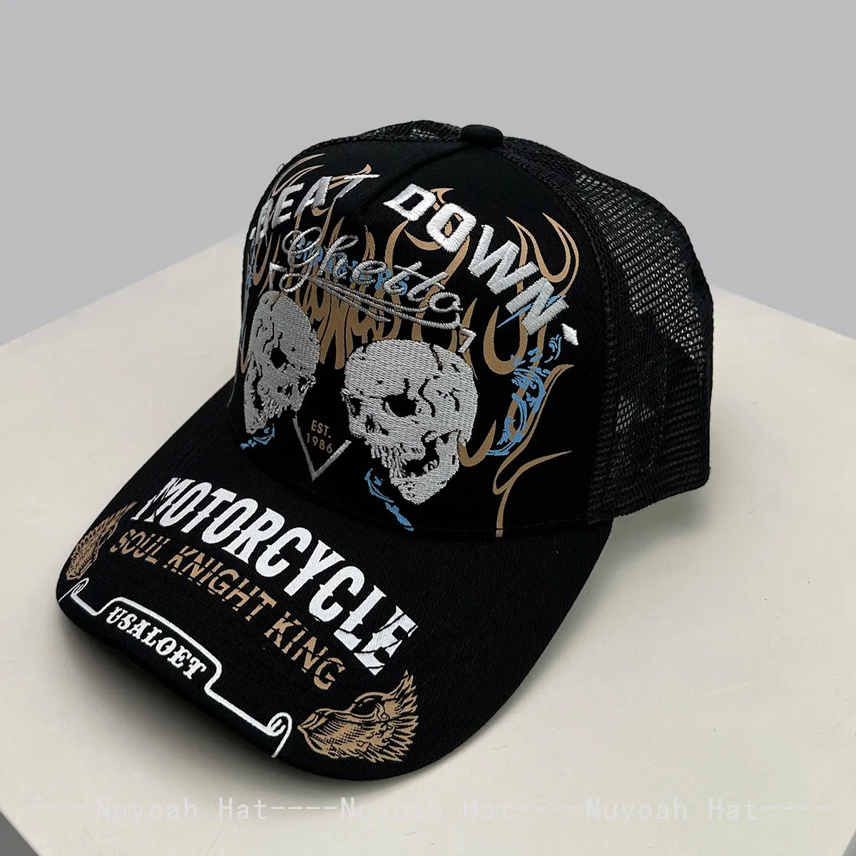 Skull Flame Embroidery Hard Top Trucker Hat Spring Summer New Dark Wind Heavy Craft Breathable Unisex Street Baseball Cap