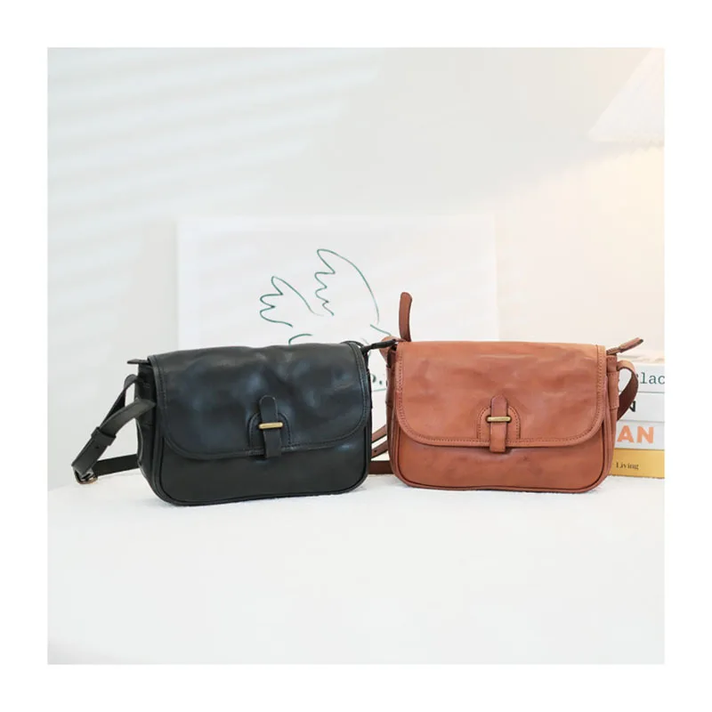 

Women's Vintage Leather Flap Crossbody Bag, Retro Saddle Messenger Purse with Adjustable Strap, Casual Everyday Handbag