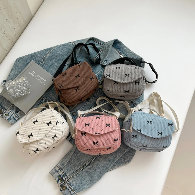 

2025 Summer Fashionable Corduroy Casual Portable Ladies Crossbody Sling Bags Designer Zipper Small Side Messenger Purse
