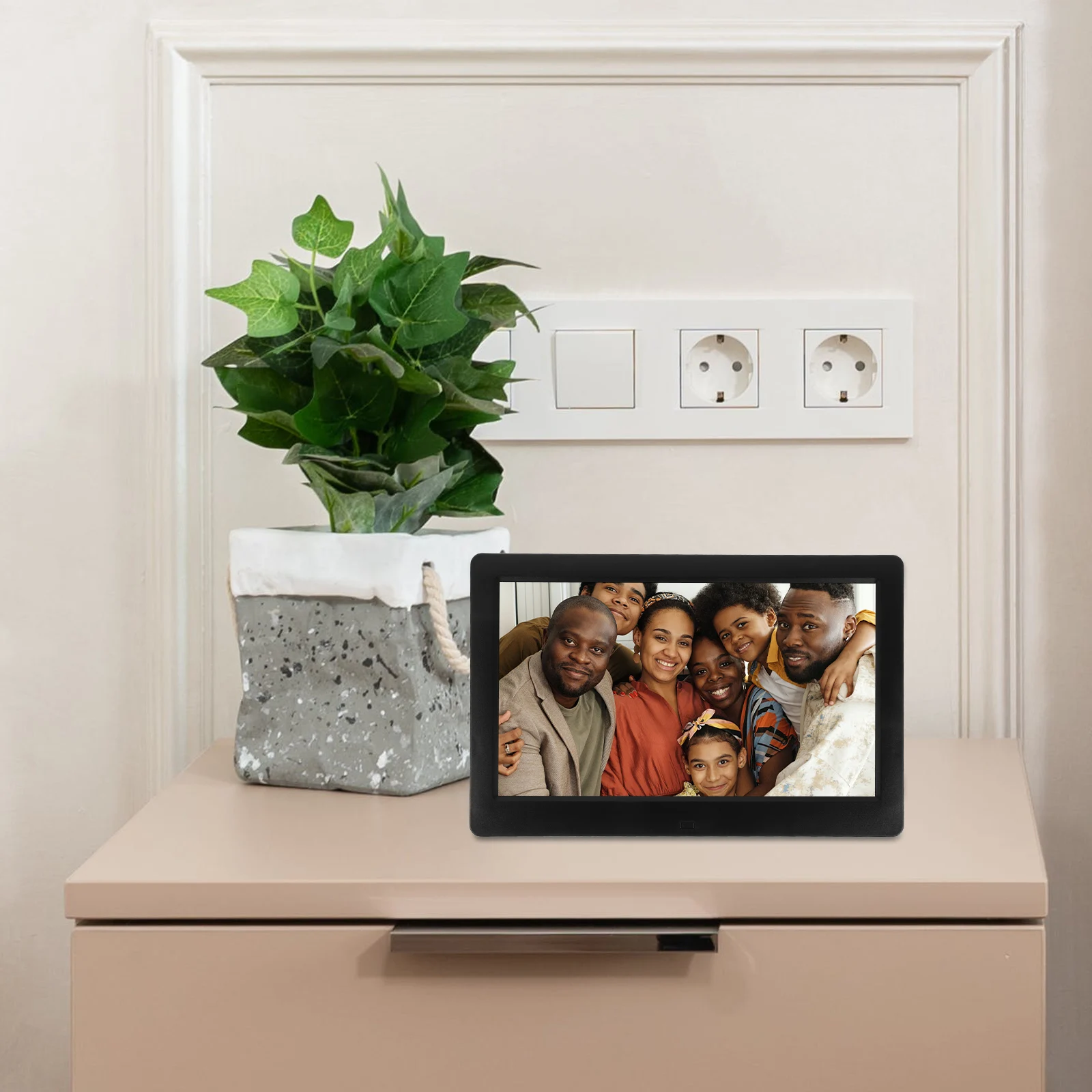 

10 Inch Digital Photo Frame Built-in Speakers Electronic Album for Pictures Large Display Supports USB Formats 32GB