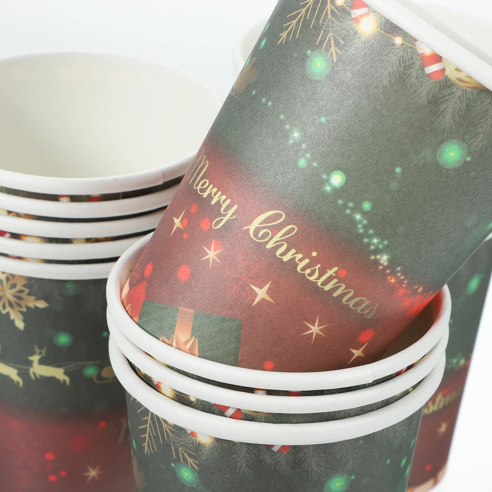 32 Pcs Christmas Themed Party Supplies Disposable Paper Cups Ice Cream Winter Office Coffee Drinking Business Water Banquet