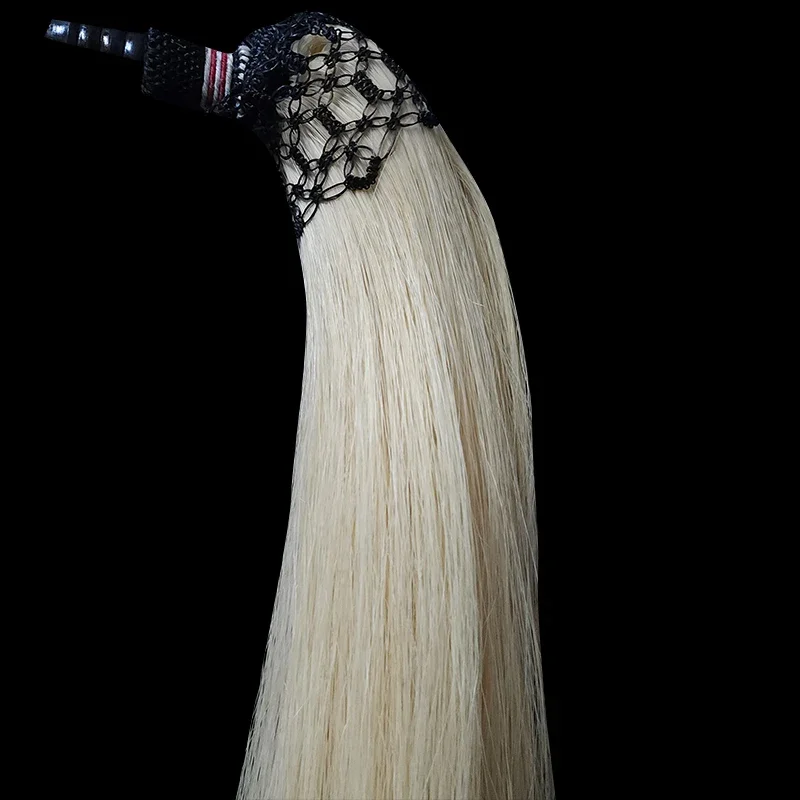 Whisk High Grade Real Horsetail