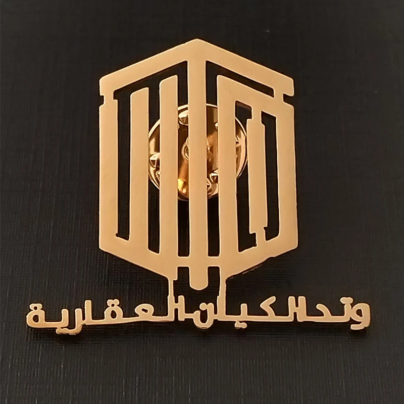 Персонализированный индивидуальный логотип компании, брошь с изображением, булавки для лацканов, модные значки из нержавеющей стали на заказ, значки на воротнике, подарки