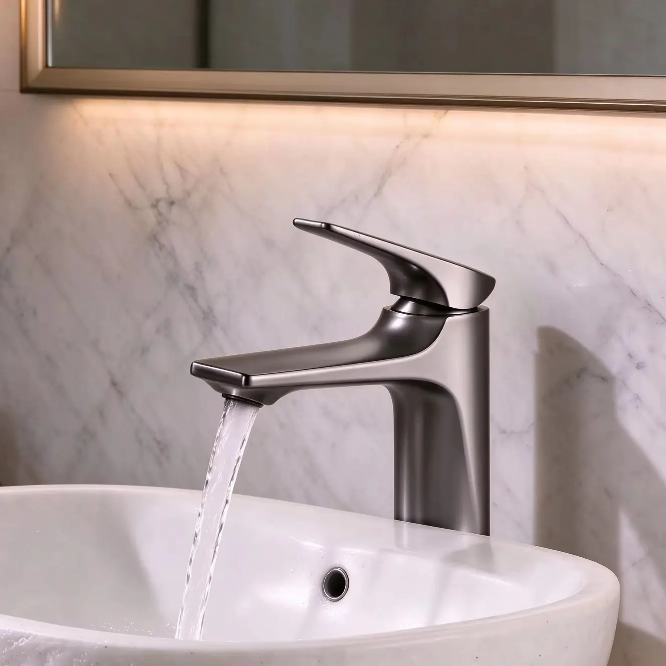 Bathroom Sink Faucet Deck Mounted Single Lever Basin Mixer Tap Hot Cold Ceramic Valve Core Black Chrome White Grey Brushed Gold