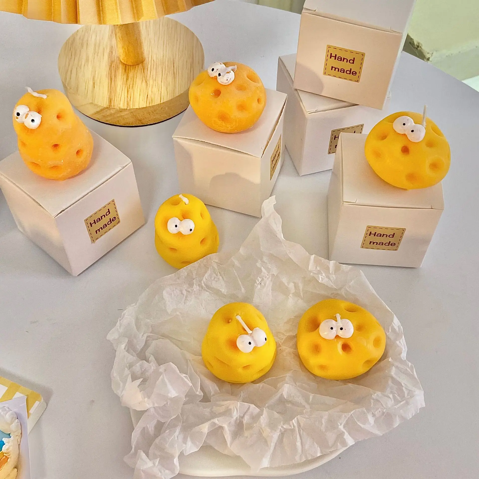 Creative Cheese Scented Candles Handmade Soy Wax Novelty Gifts Cheese Shaped Scented Candles