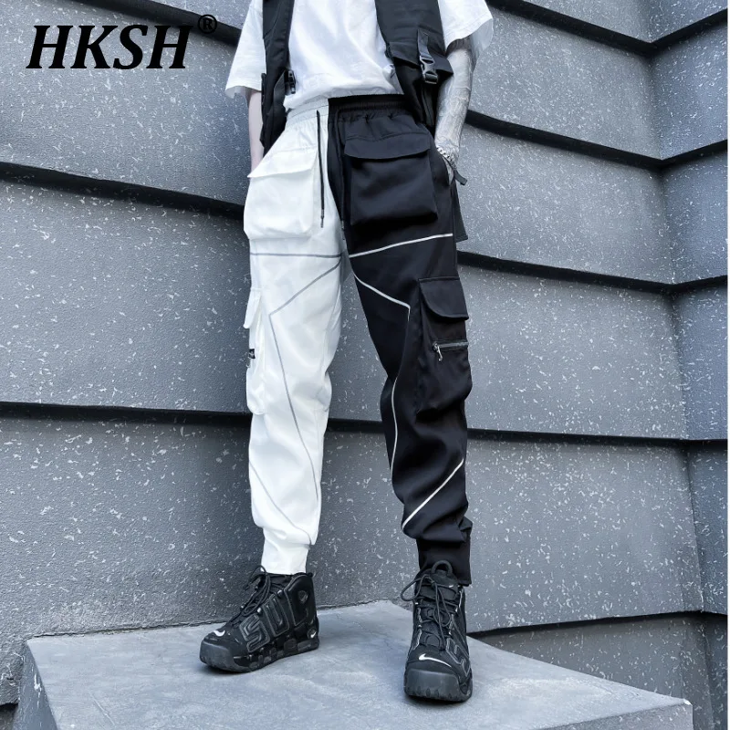 

HKSH Spring Autumn New Reflective Tape Casual Cargo Pants Men's Tide Dark Punk Fashion Loose Overalls Japanese Trousers HK0138