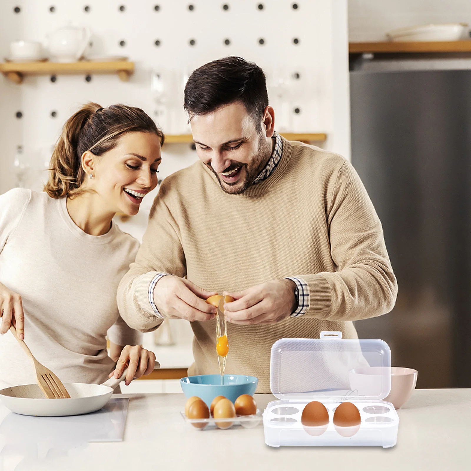 

Egg Storage Box For Fridge Pp Material 8-Egg Capacity Lock Design Container Kitchen Camping Picnic Travel Use