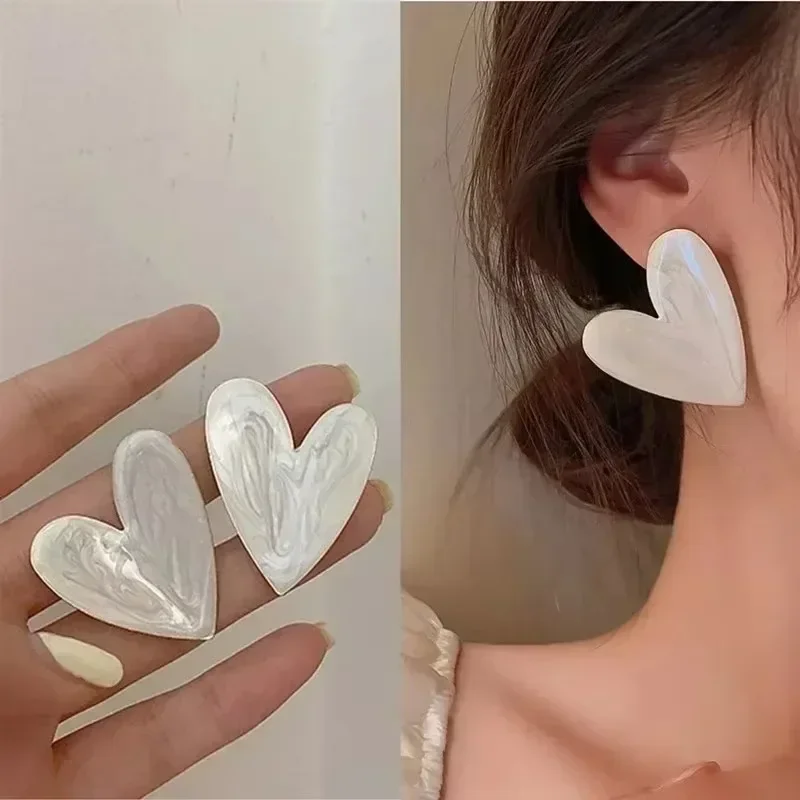 S925 Silver Needle Korean Retro White Peach Heart Shape Exaggerated Love Drop Glaze Ins Cold Wind Stud Earrings Female