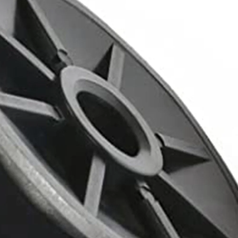 

Ремкомплект для газонокосилки: черный ремень, шкив, натяжитель деки. Улучшает производительность, простая установка, оптимизирует натяжение.