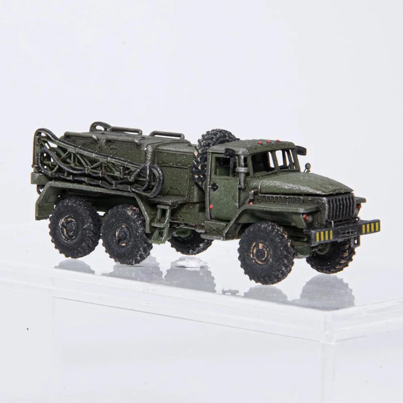 1:144 Scale APA-5D Military Airport Power Vehicle Simulation Resin Car Model Static Display Collectible Toy Gift Souvenir