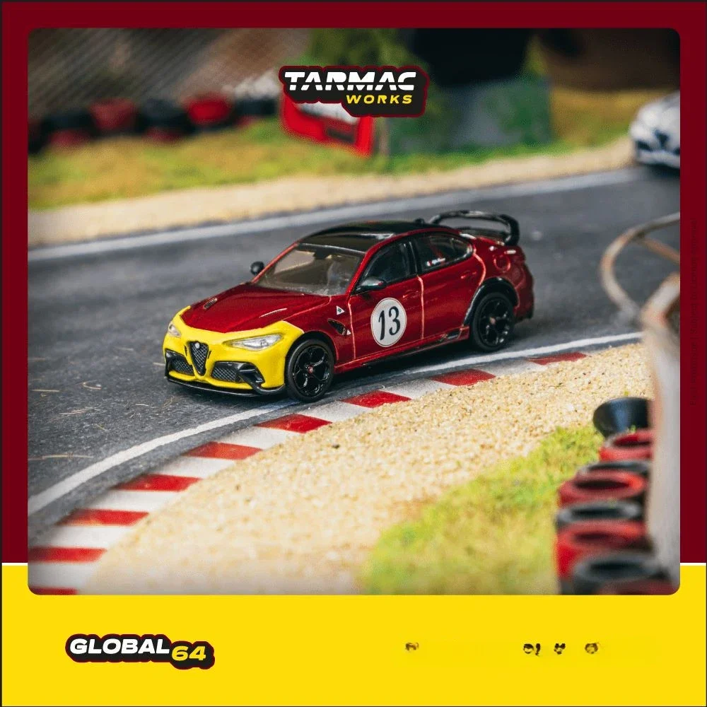 Tarmac Works 1:64  Romeo Giulia GTAm Red / Yellow Model Car